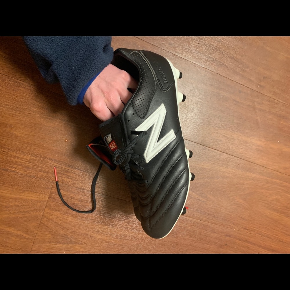 New balance 442 soccer cleats